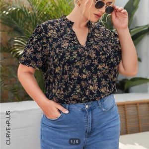 Ditsy Notched Floral Blouse
